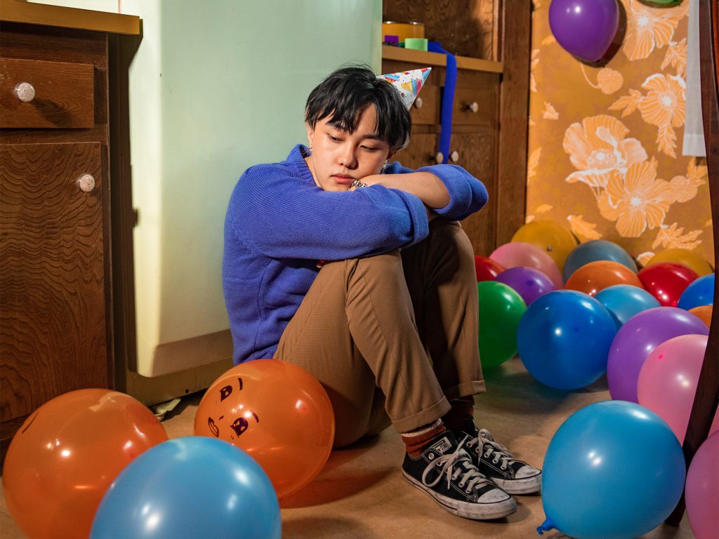 Shanghai-born, 626-raised emerging pop artist JAKE $ING