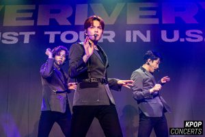 Concert photo of VERIVERY in Los Angeles for their 1st US Tour