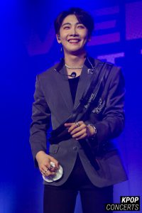 Concert photo of VERIVERY in Los Angeles for their 1st US Tour