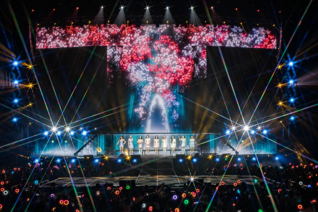 TWICE 4th World Tour 'III' In Los Angeles, CA