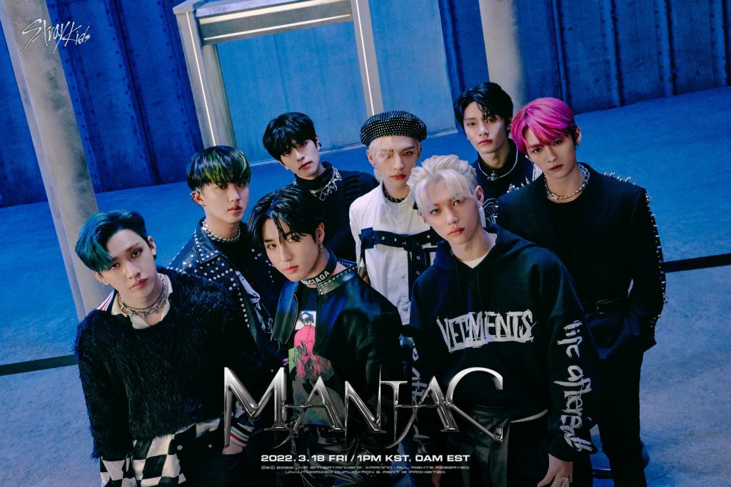 Stray Kids (스트레이 키즈) ODDINARY