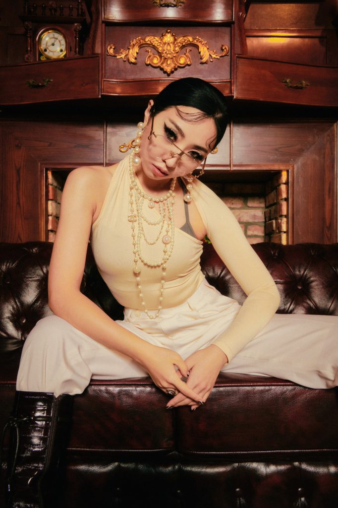 Minzy of 2NE1