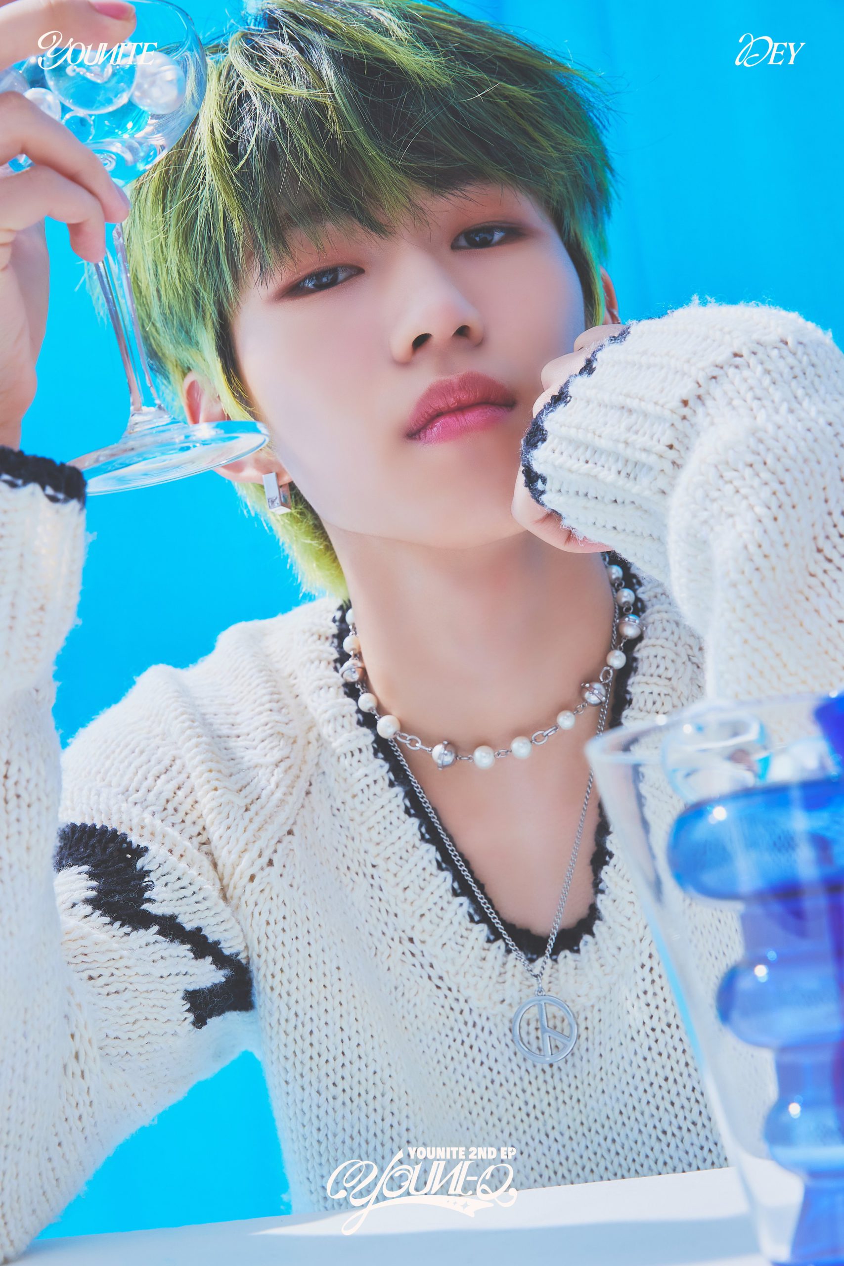 YOUNITE of BRANDNEW MUSIC Promotional Photos YOUNI-Q1 PHOTO DEY (데이 ...