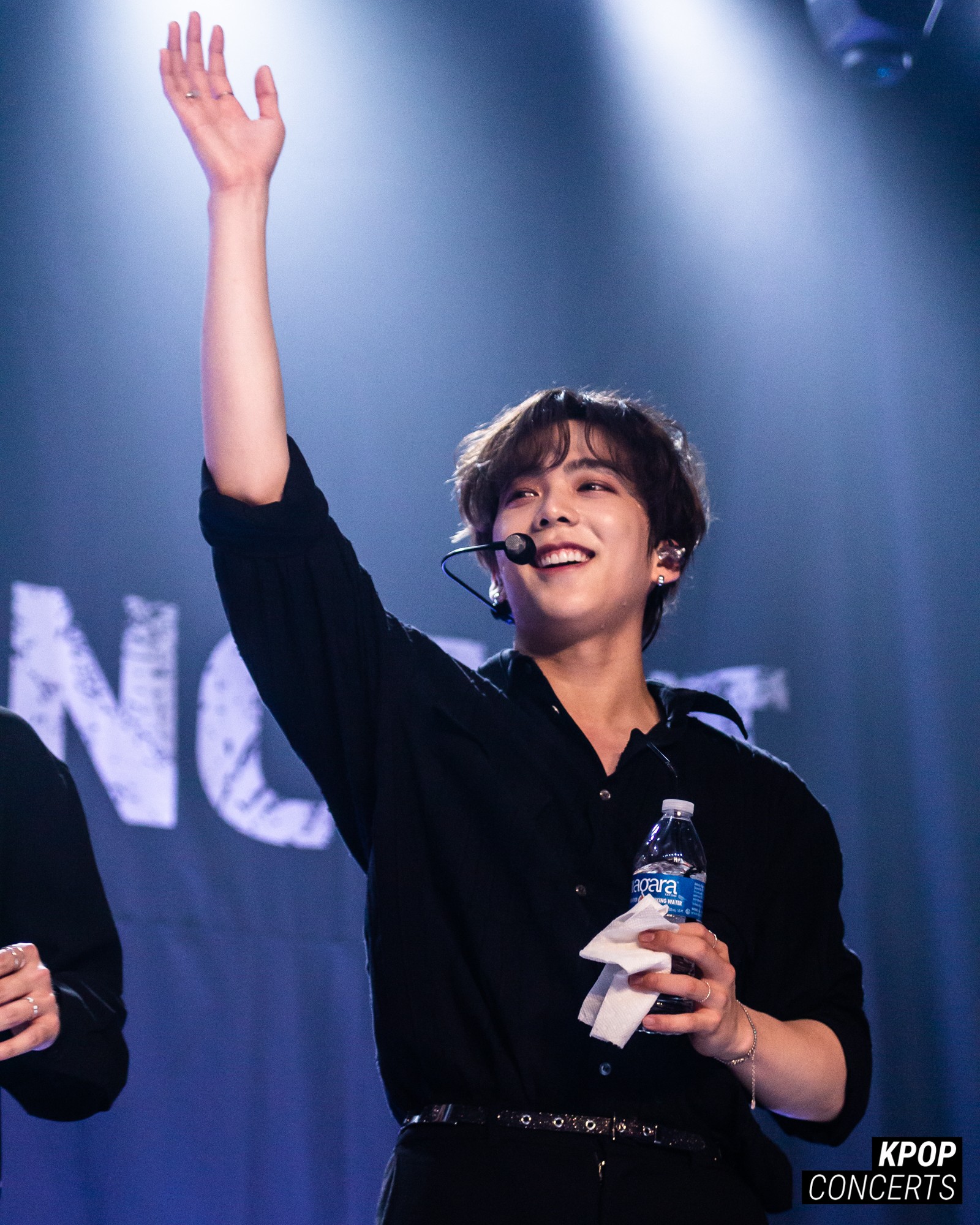 VERIVERY performing at their 2022 VERIVERY CONCERT PAGE : O concert at the Vermont Theater in Los Angeles