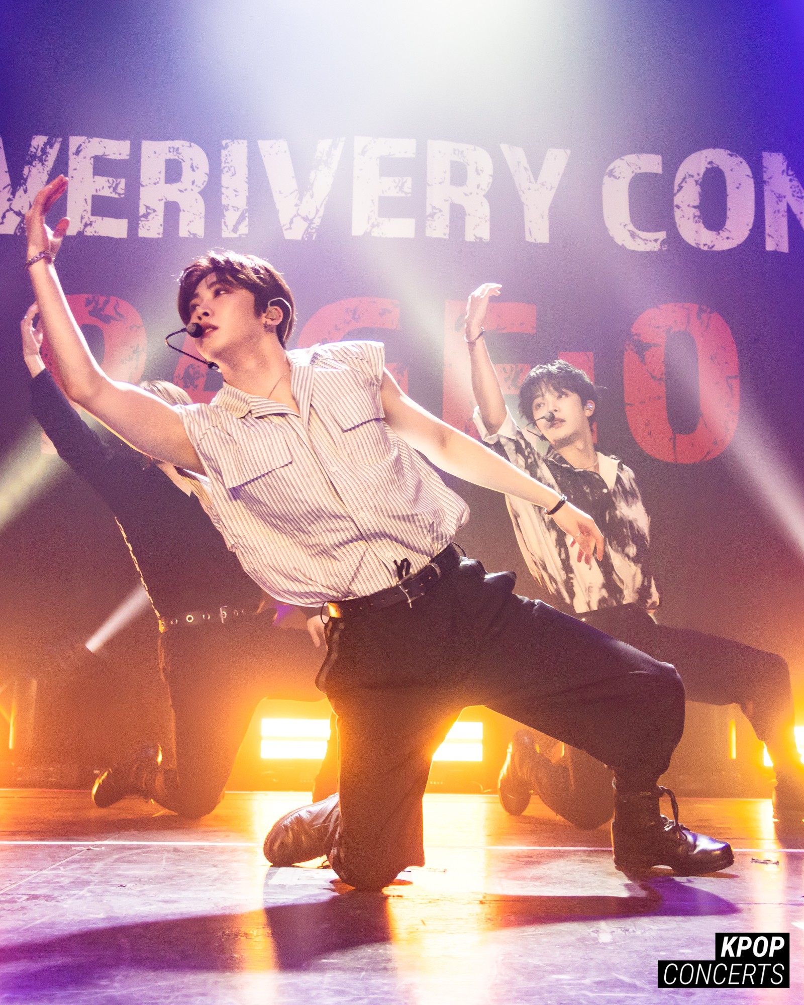 VERIVERY performing at their 2022 VERIVERY CONCERT PAGE : O concert at the Vermont Theater in Los Angeles