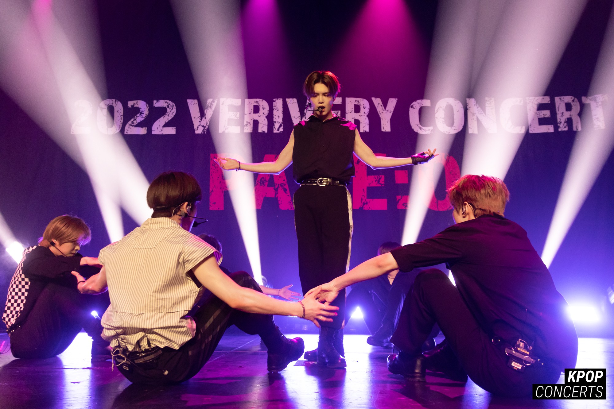 VERIVERY performing at their 2022 VERIVERY CONCERT PAGE : O concert at the Vermont Theater in Los Angeles