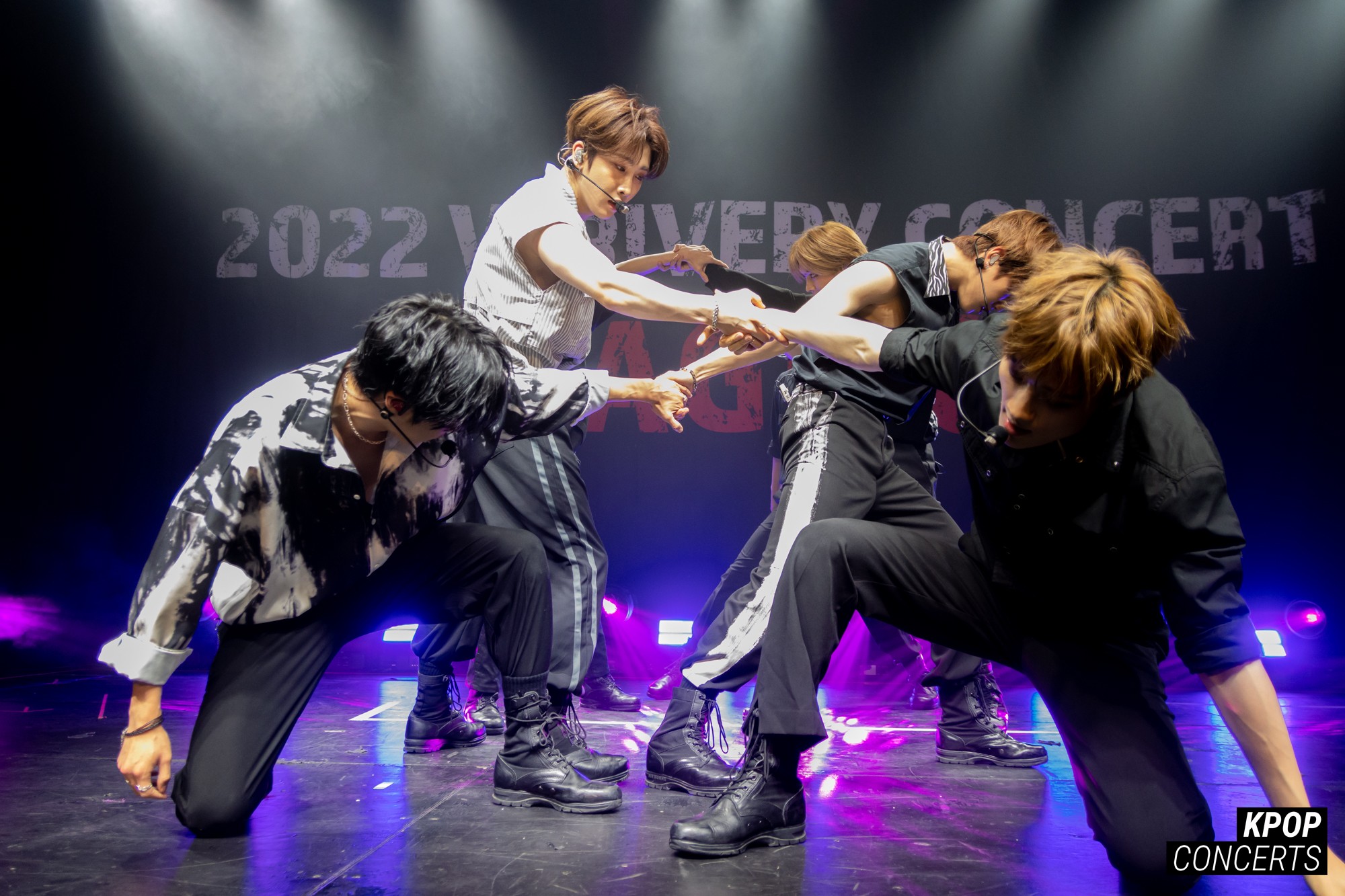 VERIVERY performing at their 2022 VERIVERY CONCERT PAGE : O concert at the Vermont Theater in Los Angeles