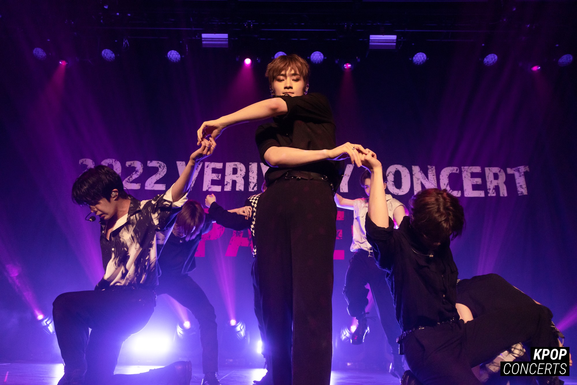VERIVERY performing at their 2022 VERIVERY CONCERT PAGE : O concert at the Vermont Theater in Los Angeles