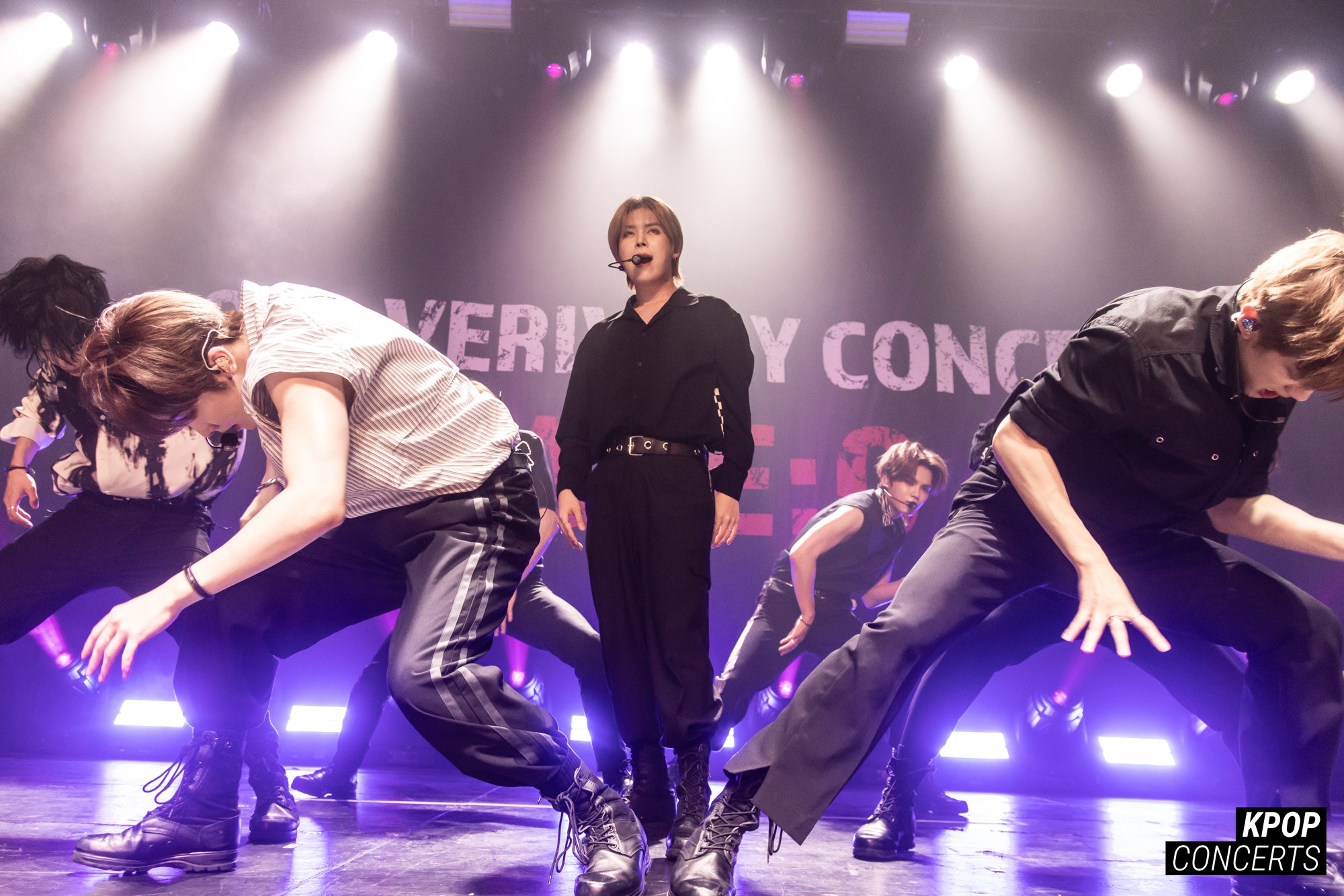 VERIVERY performing at their 2022 VERIVERY CONCERT PAGE : O concert at the Vermont Theater in Los Angeles
