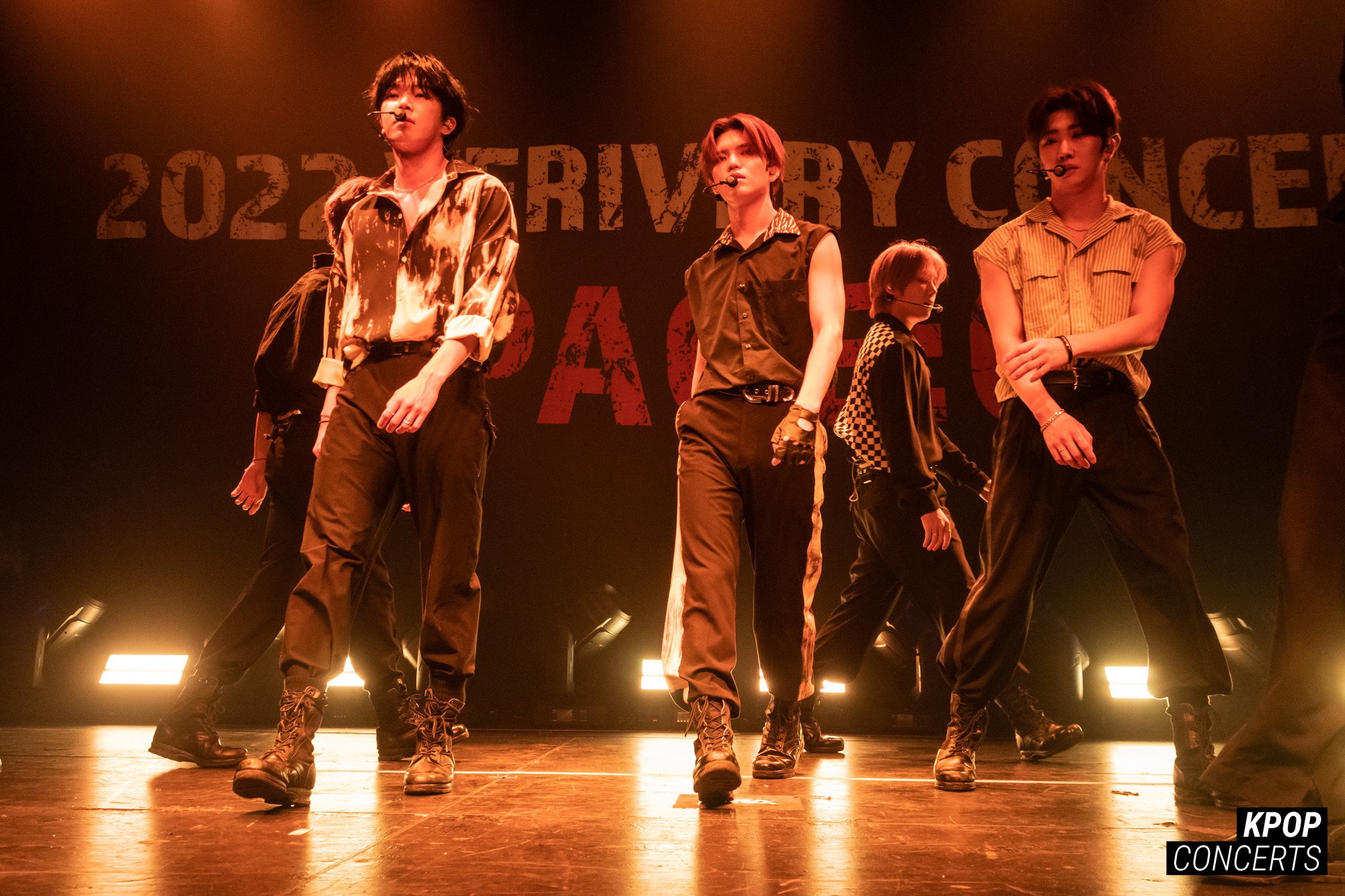 VERIVERY performing at their 2022 VERIVERY CONCERT PAGE : O concert at the Vermont Theater in Los Angeles