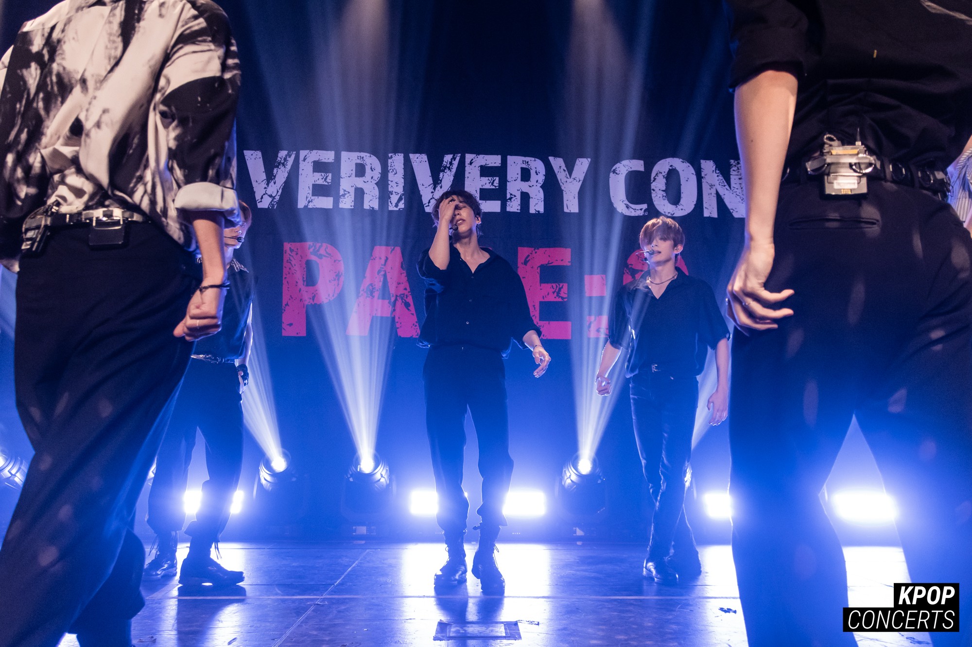 VERIVERY performing at their 2022 VERIVERY CONCERT PAGE : O concert at the Vermont Theater in Los Angeles