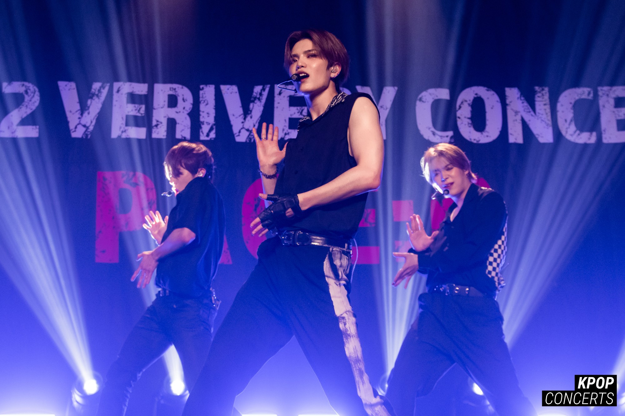 VERIVERY performing at their 2022 VERIVERY CONCERT PAGE : O concert at the Vermont Theater in Los Angeles