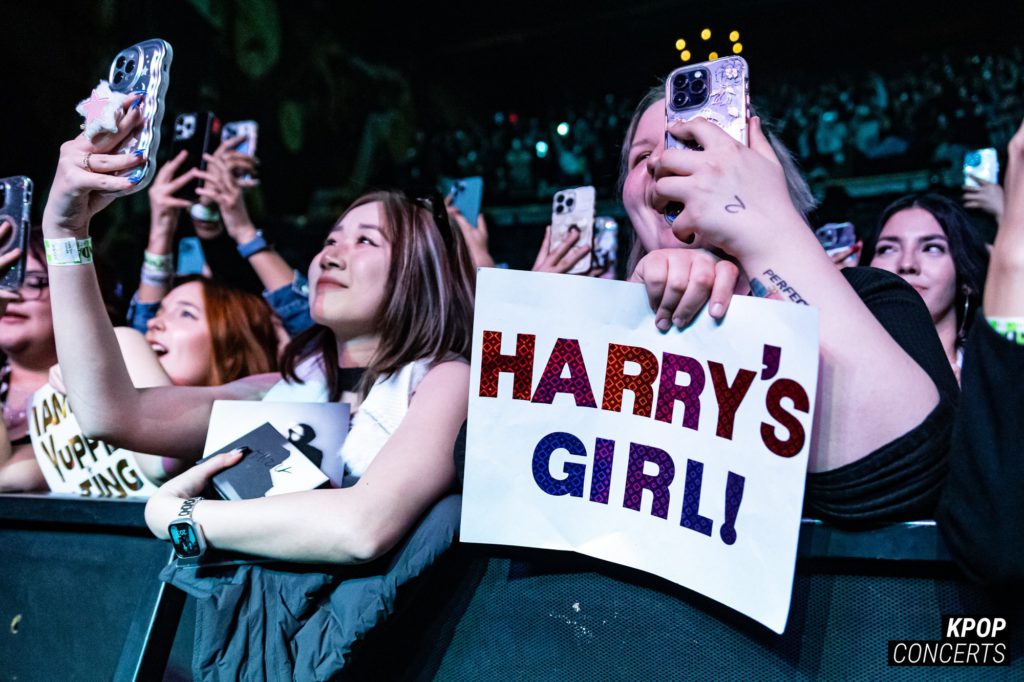 Korean American rapper pH-1 performing at his sold-out 'About Damn Time' concert at the Fonda Theatre in Los Angeles, CA on January 25, 2023