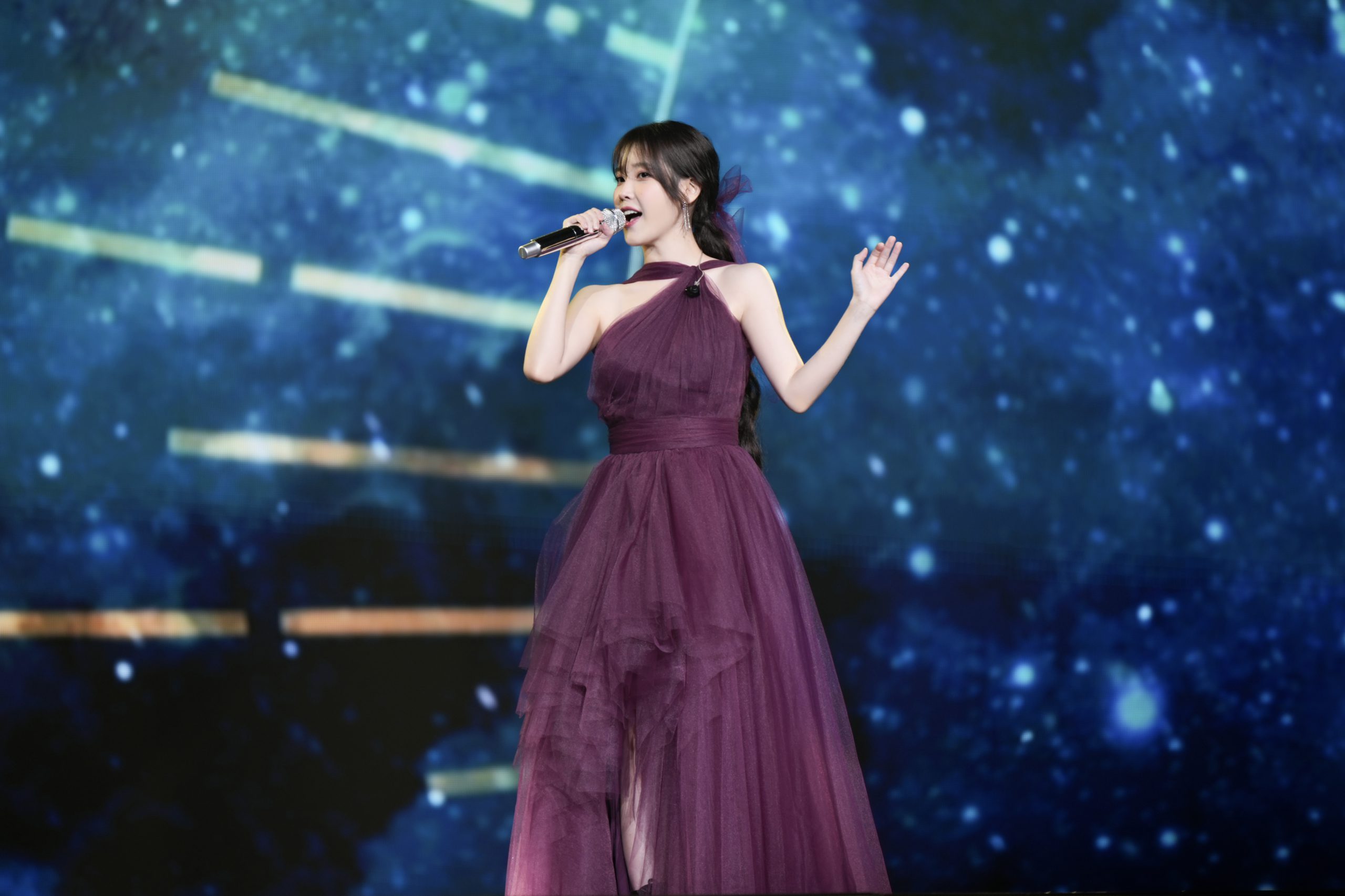 IU Shines Bright for HEREH World Tour in Oakland - K-Pop